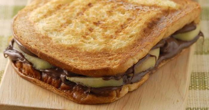 Croque Mdm poire et Chocolat Croque-Mdm-poire-et-Chocolat