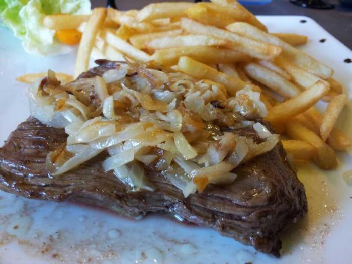 Bavette d\'aloyau à l\'échalote Bavette-d\'aloyau-à-l\'échalote