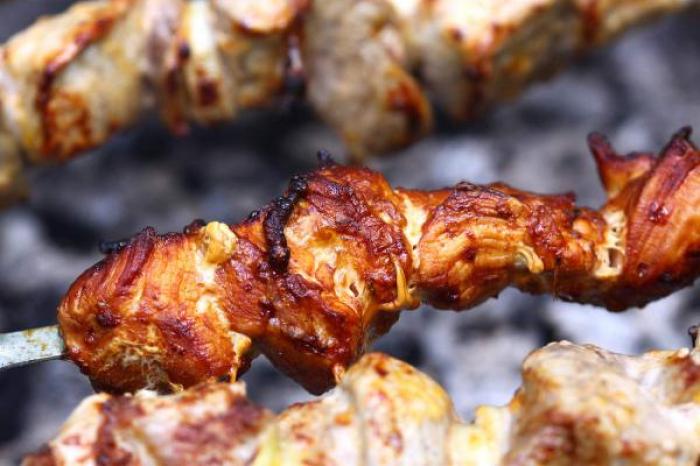 Brochettes de poulet express aux épices Brochettes-de-poulet-express-aux-épices