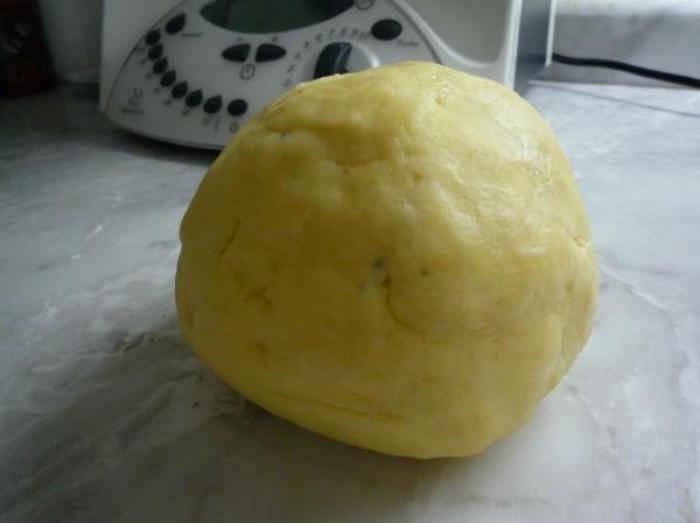 Pâte brisée (thermomix) Pâte-brisée-(thermomix)