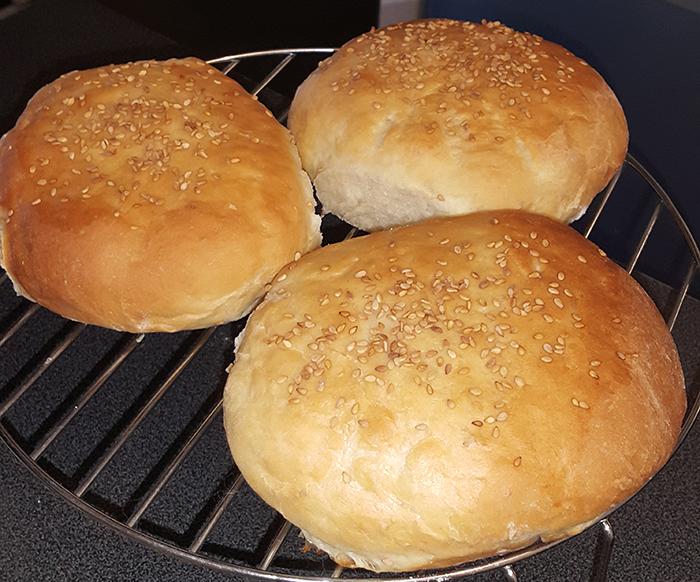 Buns-pour-hamburger-au-companion