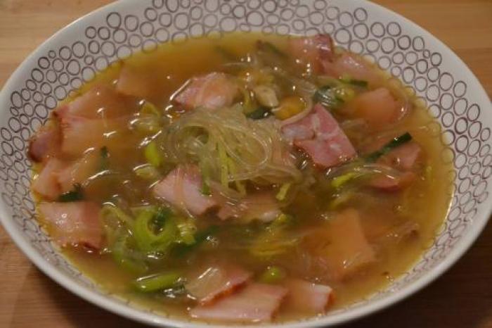 Bouillon coréen aux vermicelles de patate douce (maëvab)-companion