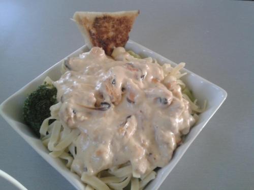 Cocktail de fruit de mer avec béchamel (sandrac)-companion Cocktail-de-fruit-de-mer-avec-béchamel-(sandrac)-companion