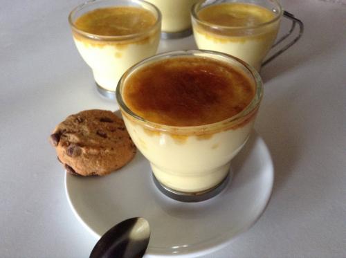 Crème aux oeufs de ma maman Crème-aux-oeufs-de-ma-maman
