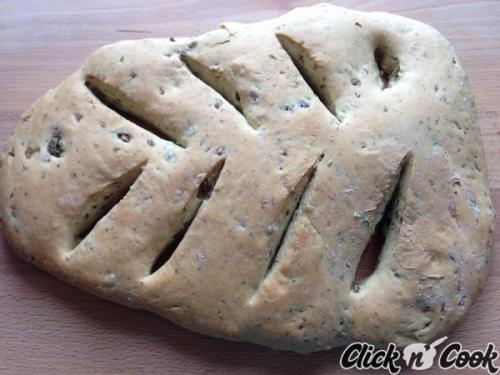Fougasse aux olives (soniab)-companion Fougasse-aux-olives-(soniab)-companion