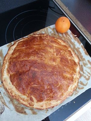 Galette des rois (sihnoh)-companion Galette-des-rois-(sihnoh)-companion