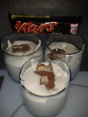 Mcflurry au mars comme chez mcdo (lia022)-companion Mcflurry-au-mars-comme-chez-mcdo-(lia022)-companion