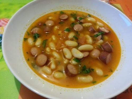 Mijoté d’haricots blancs et saucisses de volaille (séverines)-companion Mijoté-d’haricots-blancs-et-saucisses-de-volaille-(séverines)-companion