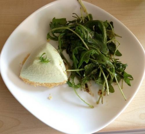 Mousse d’avocat, coeur de thon sur un croustillant salé (stephaner41)-companion