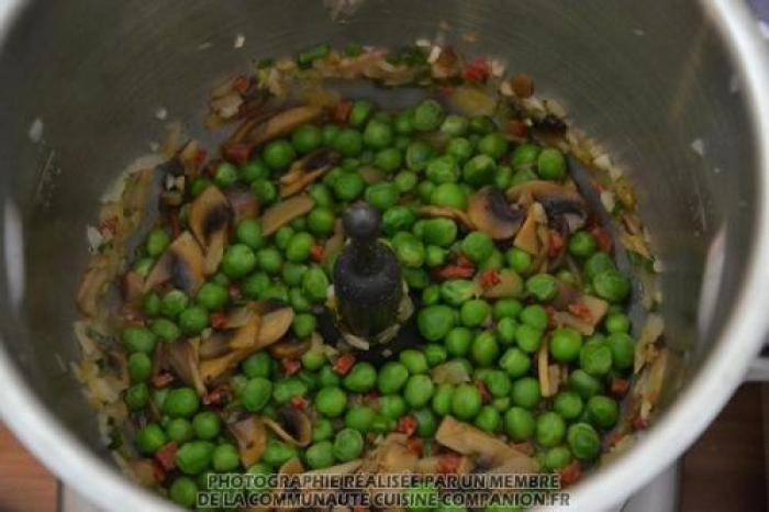 Petits-pois-frais,-chorizo-et-champignons-(MaëvaB)-companion