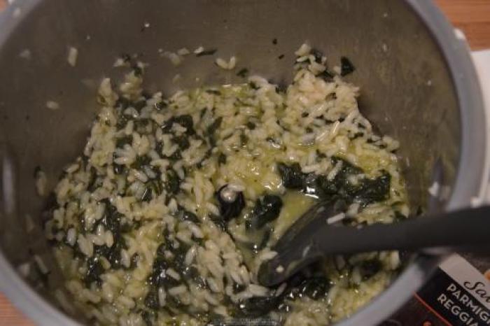 Risotto aux pousses d’épinards fraîches (maëvab)-companion Risotto-aux-pousses-d’épinards-fraîches-(maëvab)-companion