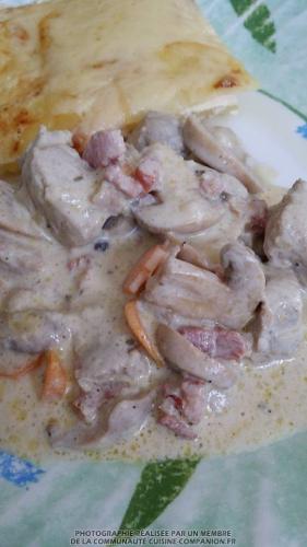 Sauté de porc au fromage ail et fines herbes (catoche)-companion