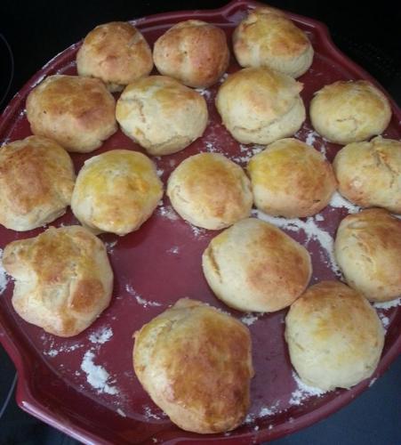 Scones cheddar parmesan poulet (sihnoh)-companion Scones-cheddar-parmesan-poulet-(sihnoh)-companion