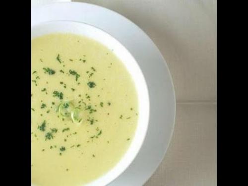 Velouté-de-céleri-rave-et-marrons-companion