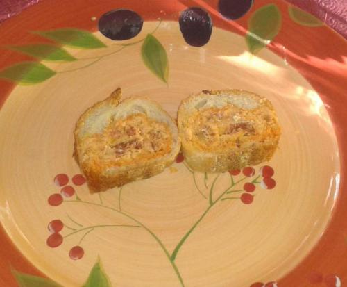 Baguette farcie au chorizo, poivron, olives et gruyère-thermomix Baguette-farcie-au-chorizo,-poivron,-olives-et-gruyère-thermomix