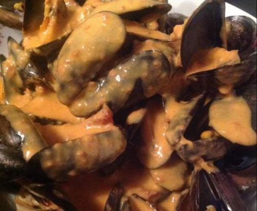 Moules de bouchot / différentes sauces : roquefort, chorizo et marinière-thermomix Moules-de-bouchot-/-différentes-sauces-:-roquefort,-chorizo-et-marinière-thermomix