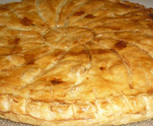 Galette des rois frangipane amande-noisette et pommes-thermomix Galette-des-rois-frangipane-amande-noisette-et-pommes-thermomix