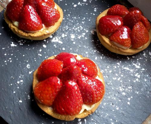 Tartelette-fraise---crème-d'amande-thermomix