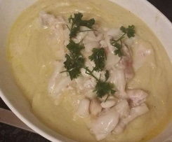 Cocochas ou mentons de cabillaud sauce pilpil sur lit de purée de chou-fleur-thermomix
