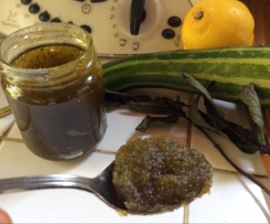 Confiture de courgettes aux herbes aromatiques (menthe et basilic)-thermomix Confiture-de-courgettes-aux-herbes-aromatiques--(menthe-et-basilic)-thermomix