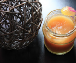 Compote de pommes sans sucre pour bébé  (dès 4 mois)