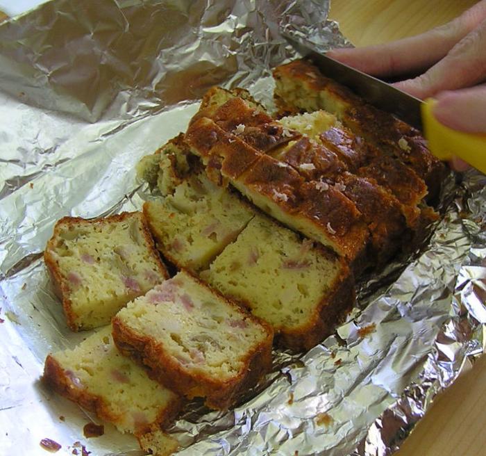 Variante cake au jambon et aux olives
