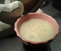 Soupe diététique aux légumes verts