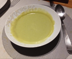 Velouté aux brocolis et cheddar