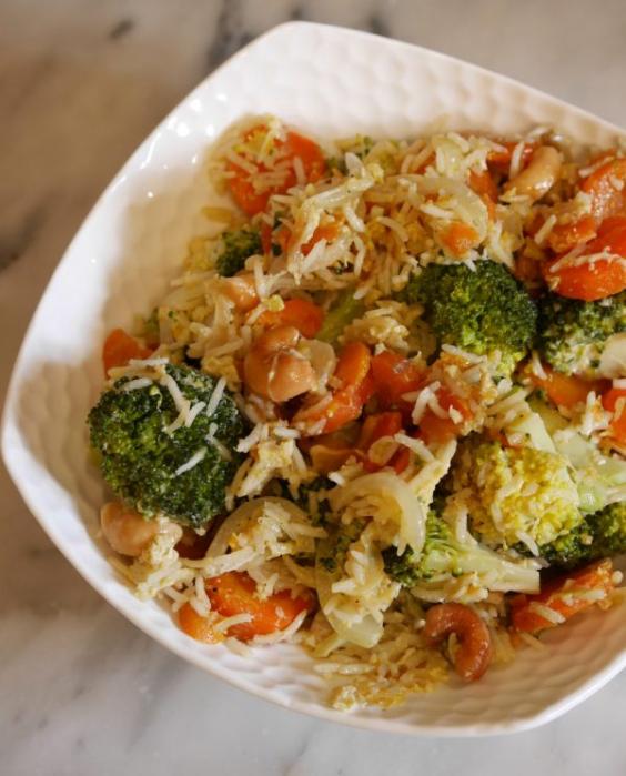 Riz sauté brocolis et noix de cajou Riz-sauté-brocolis-et-noix-de-cajou