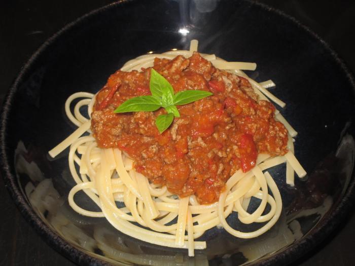 Bolognaise à la tomate cerise Bolognaise-à-la-tomate-cerise