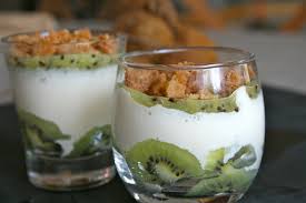 Verrines au kiwi, mascarpone et son crumble Verrines-au-kiwi,-mascarpone-et-son-crumble