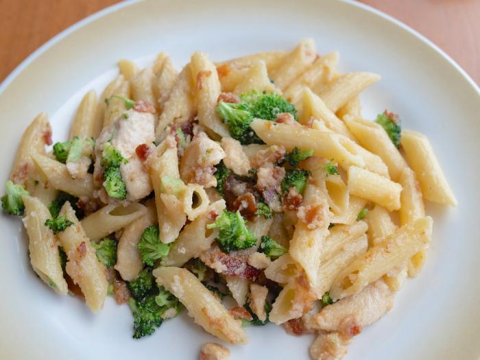 Penne aux légumes et au bacon Penne-aux-légumes-et-au-bacon