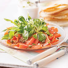 Salade saumon et mâche Salade-saumon-et-mâche-
