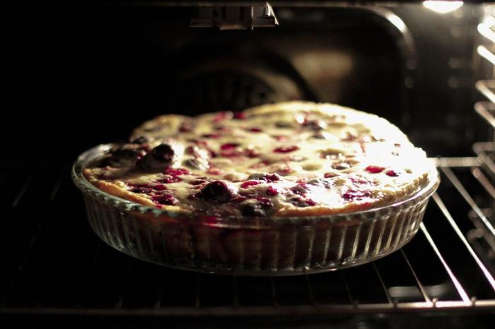 Clafoutis aux cerises, le dessert d'été à la française