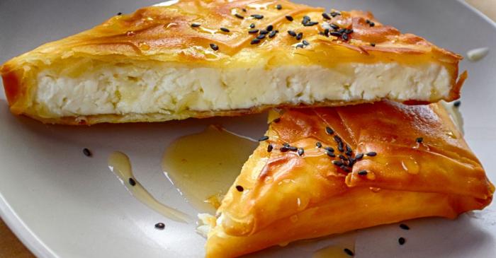 Kalitsounia, chaussons cretois au fromage frais