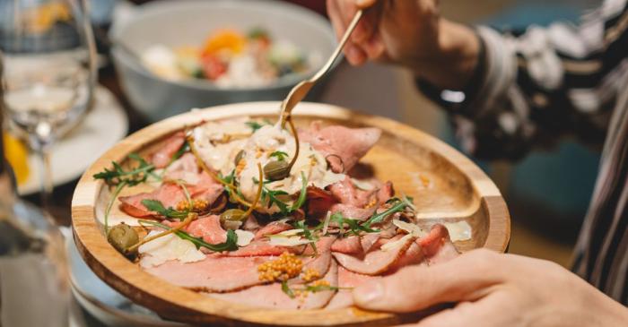 Vitello tonnato (veau froid, sauce au thon)