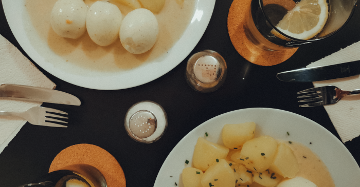 Bacalhau a bras, la morue portugaise effilochee aux pommes pailles et oeufs baveux