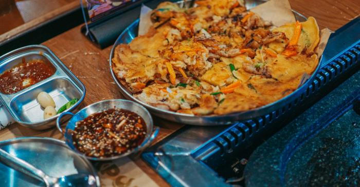 Pajeon, la galette coreenne croustillante aux oignons verts